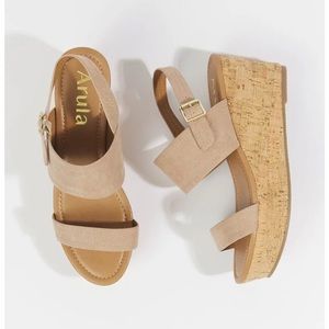 NWT•ARULA•Suede•Wedge Sandals•Size 11W•